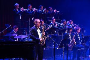 UMO Helsinki Jazz Orchestra feat. Selma Savolainen