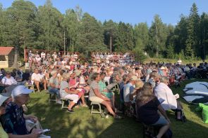 Thomas Enroth Mässkärs allsångskonsert